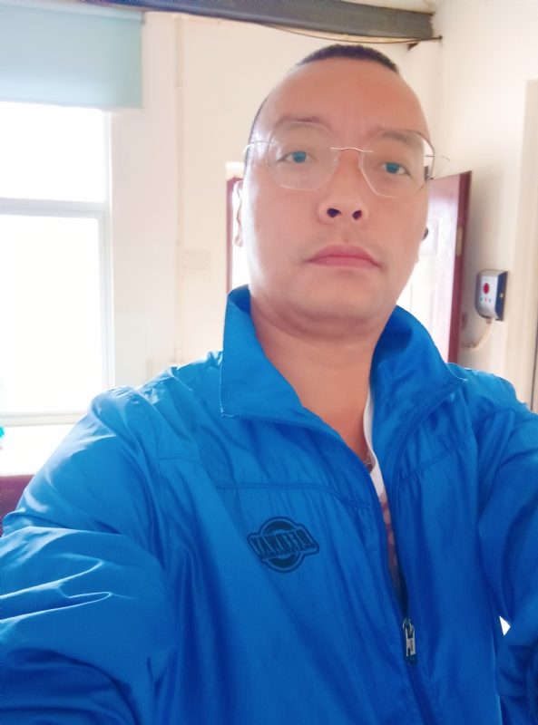 通海混混的第一张照片--玉溪残疾人相亲网